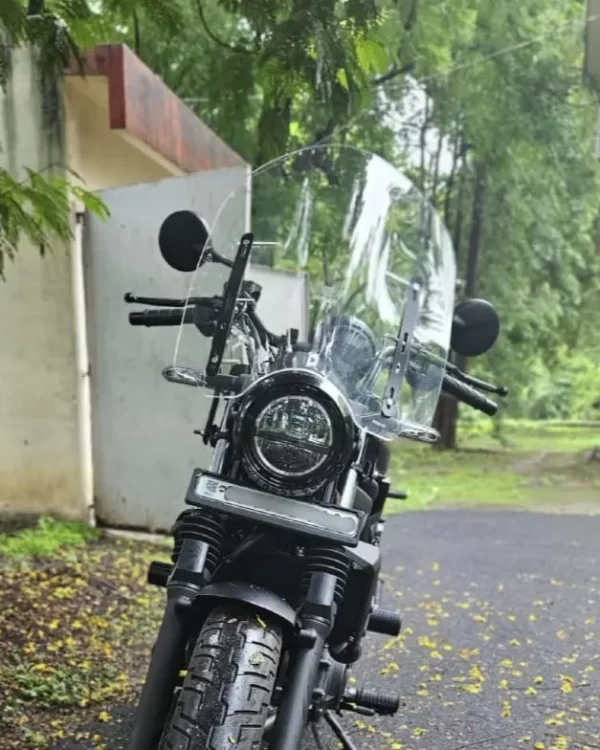 Windshield with Black Mounts for Kawasaki Eliminator